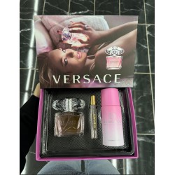 Versace Bright Crystal Kadın Hediyelik Set 3'lü