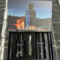 Dior Sauvage EDP Erkek Hediyelik Set